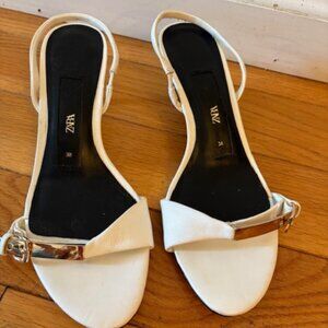 Zara White Leather Kitten Heeled Sandals W/ Gold Buckle, Sz 38